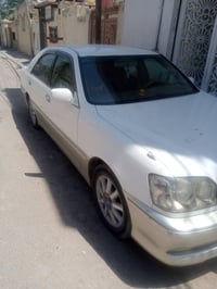 للبيع كراون مديل2002رقم كركروك تسجيل قديم سنويه اوملصق السياره بيها من...