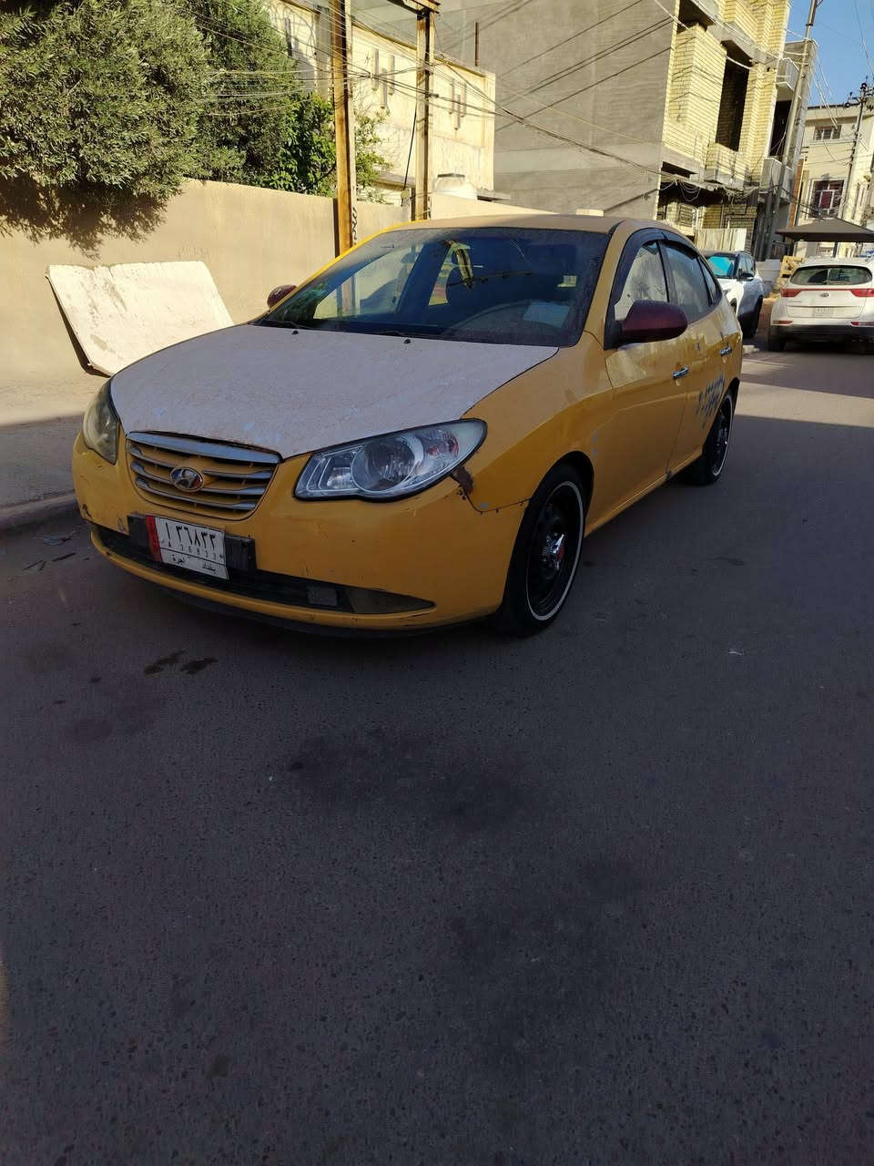السلام عليكم لانتره موديل 2010واردامريكي ضربه جاملغ وبنيد بدون دواخل  ليبل واحد مكيه وكير مكفولات صدر امامي نظافه 70صدر الخلفي جديد تبريد شغال شاشه تحكم ستيرن 4سماعات كامله سياره رقم بغداد مصفره هيه وغرامات مكان بغداد رقم هاتف ***********سعر ٨٩ بيه مجال
