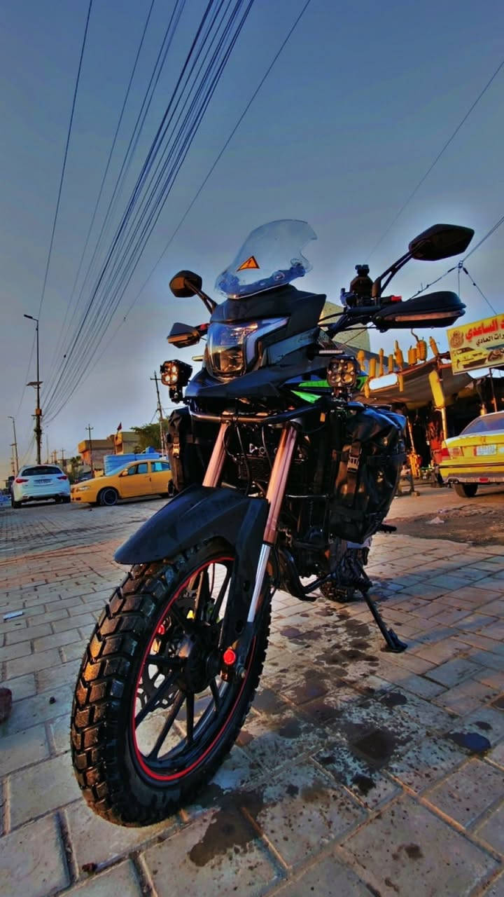 السلام عليكم دايوان ادفنجر الموديل الجديد اخر اصدار محرك 300cc  ((للبيع فقط ما اراوس ))دراجه جاهزه من كلشي من ايدك للشارع ما نقصها كلشي الدراجه ب اسمي  رقم سليمانيه بيدي مرقمها  الوحيده بالعراق الرقمها سليمانيه ماشيه 4 الاف و500   بعدها زيرو  للبيع فقط سعرها 3700 وبيها مجال  متواجد وتساب فقط  *********** 
مكاني بغداد الطالبيه
