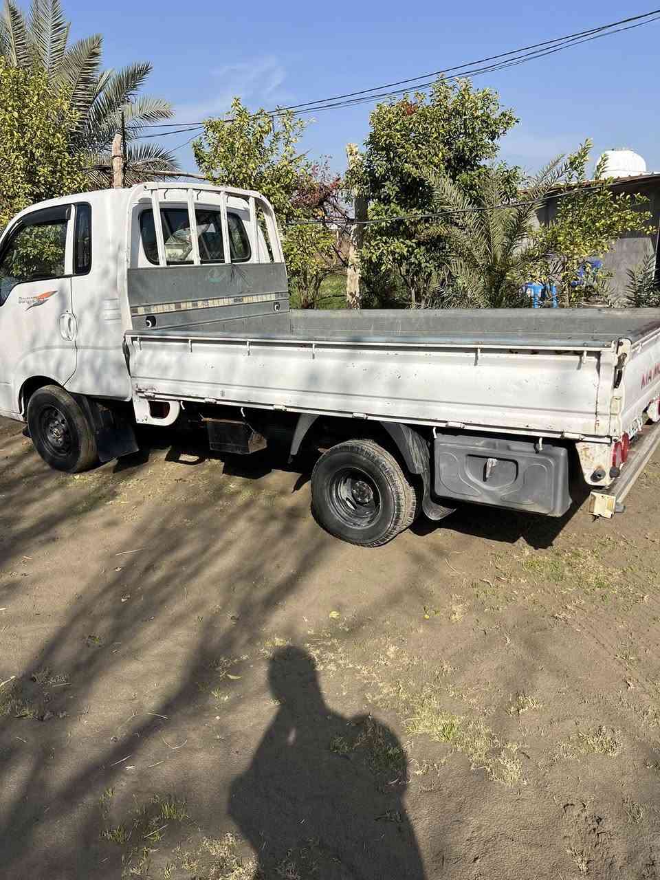 كيه حمل رقم بغداد بسمي محرك مسكر محور بم ونوزل محرك جديد كير خير من الله تخم تاير بيها صبغات ماشر عليهن مكان السياره بغداد السعر ٨٥ وبيها مجال بصيط ***********
