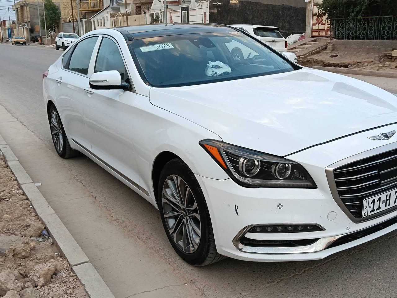 جنسيز موديل 2016 وارد امريكي 
مكينه 6/3.8v 

حادث بسيط  بدون دواخل 

رقم. بغداد دولي / سنويه 2030

السياره بانوراما فتحتين 

كشنات كهربائيه ميموري ستيرن وكشن 

رادار خلفي امامي 

شاشه بلاد .. 

اشاير بالمري+ قلاب 

تحديد مسار 

تحكم استيرن 

شفتات سرعه 

3 وضعيات قياده 

بردات كهربائيه

حداديه جديده 

تخم تاير جديد 

مكان السياره العماره

باقي التفاصيل على الرقم ***********
