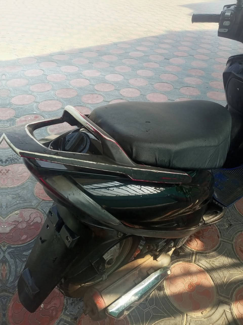 مكلف. بالنشر. دراجه. ماكس. ياباني. العنوان. البنوك. شارع. كليه. الداره. والاقتصاد. هذا. رقم. الولد. ***********/اسمه. عادل. ابو. الحسن. السعر. 500/  وبيهه. مجال
