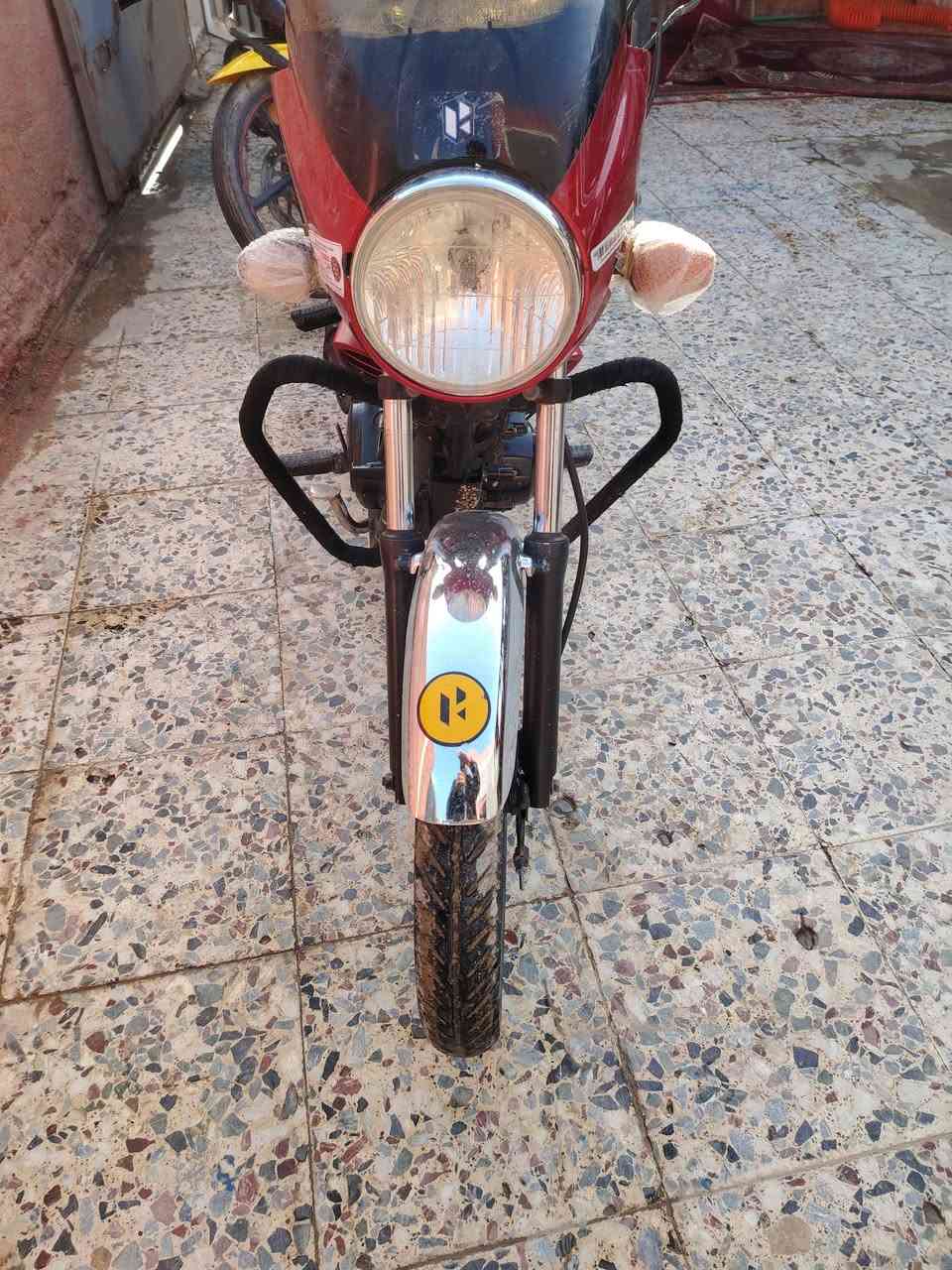 سلام عليكم دراجه للبيع هيرو بيه صوت بل محرك أوراق صولي مكاني كوت شارع نفط رقم الهاتف، ***********
