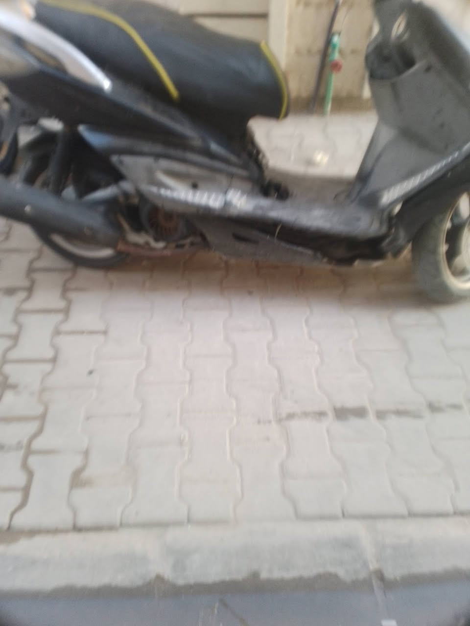 سكنس كوم حديد تشتغل تجفيت جديد مكينه ناعمه بيه كلج امامي رياضي كفراته موجوده سعر300وبيه مجال مكاني الحريه ***********
