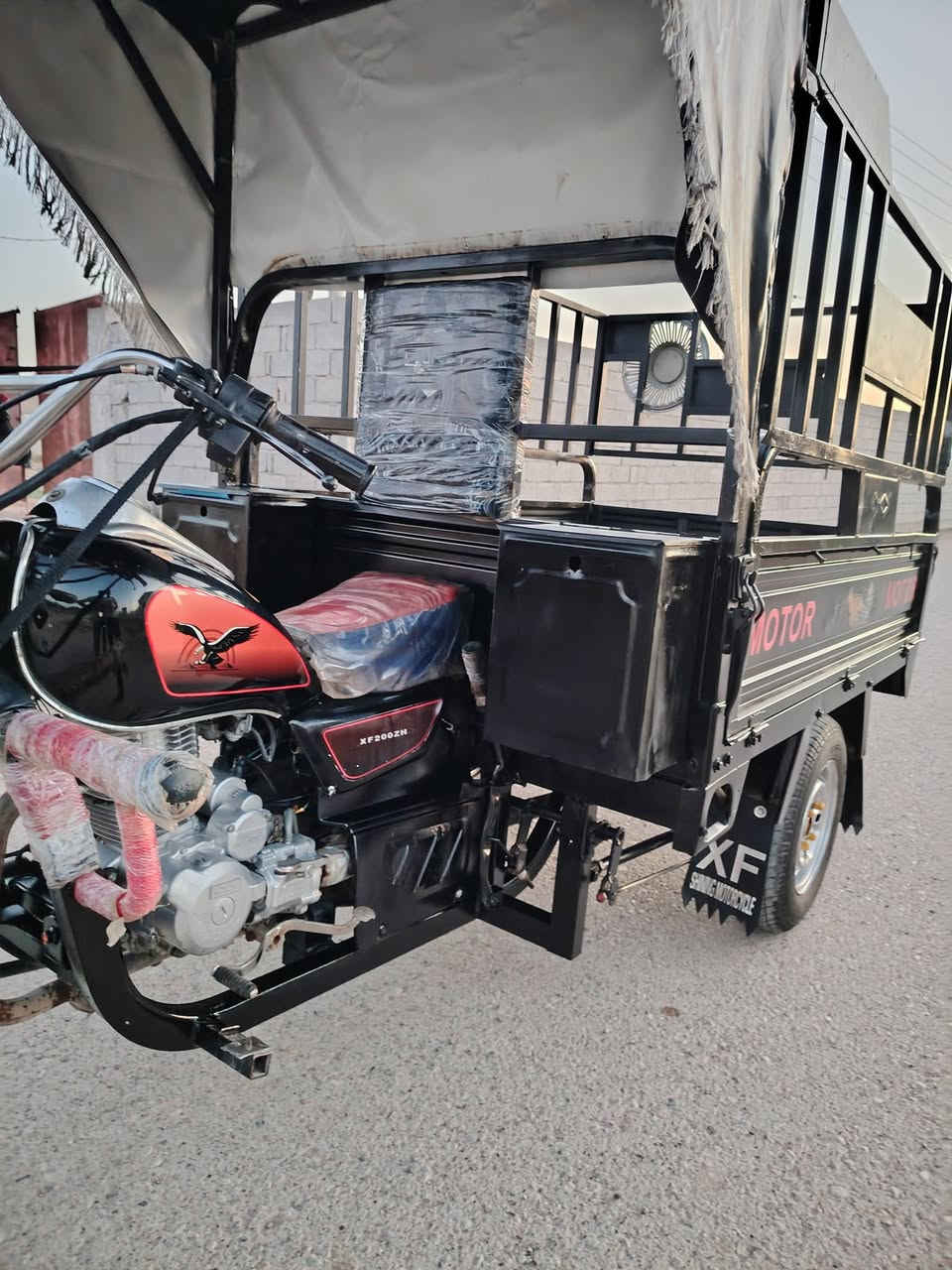 السلام عليكم للبيع موديل 22  أوراق اصولية كاملة مابيهة كل نقص مكفولة للاستفسار الاتصال ***********

