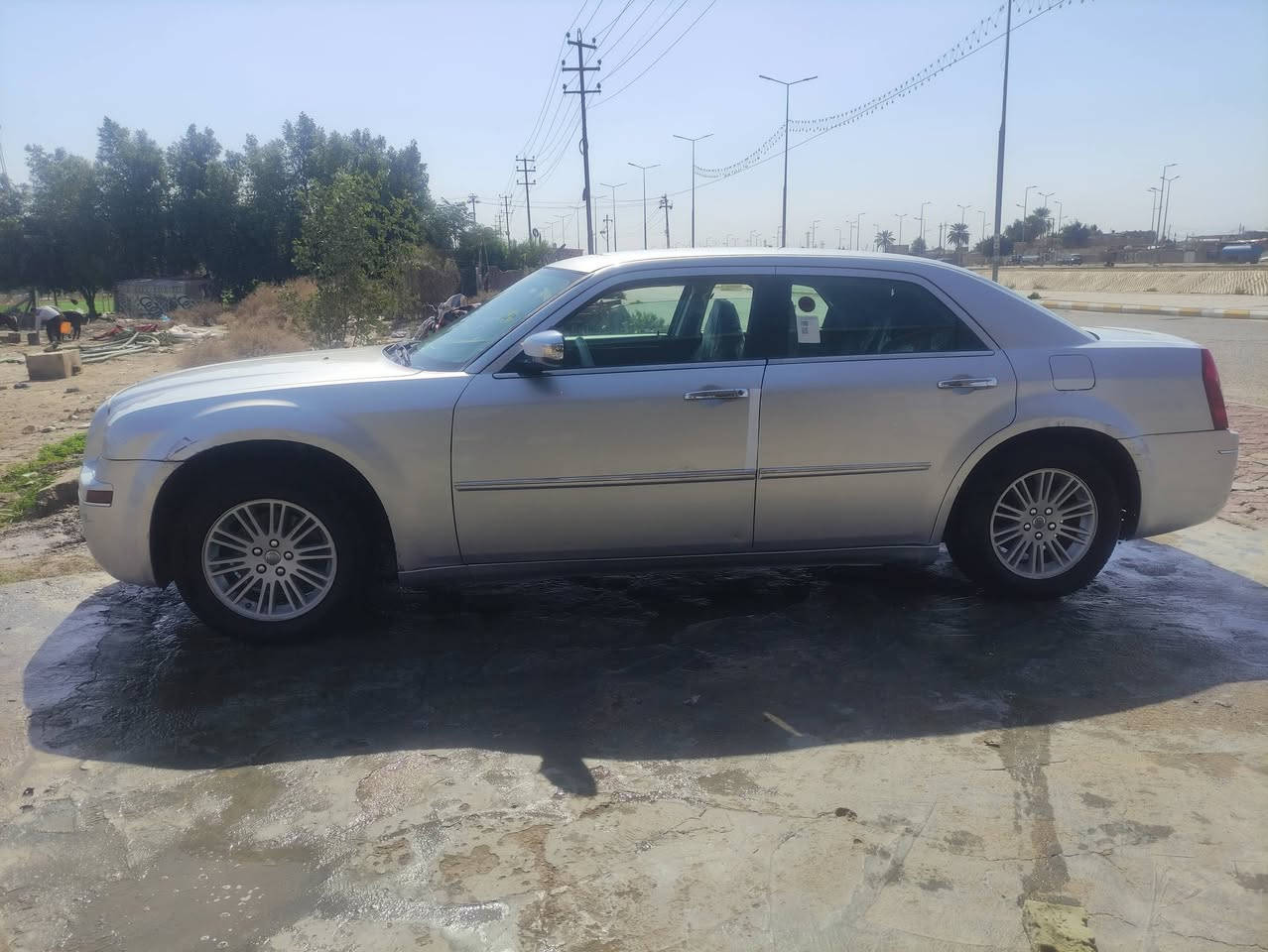 السلام وعليكم اوبامه مديل ٢٠١٠
جاهزه كير ومكينه وحداده وتخم تأيرات وتبريد 
السياره جديده مابيهه اي حادث ولا صبغ ولا تبديل 
سونارهه موجود وسياره نضيفه 

***********

سعرهه ب١٣٨
