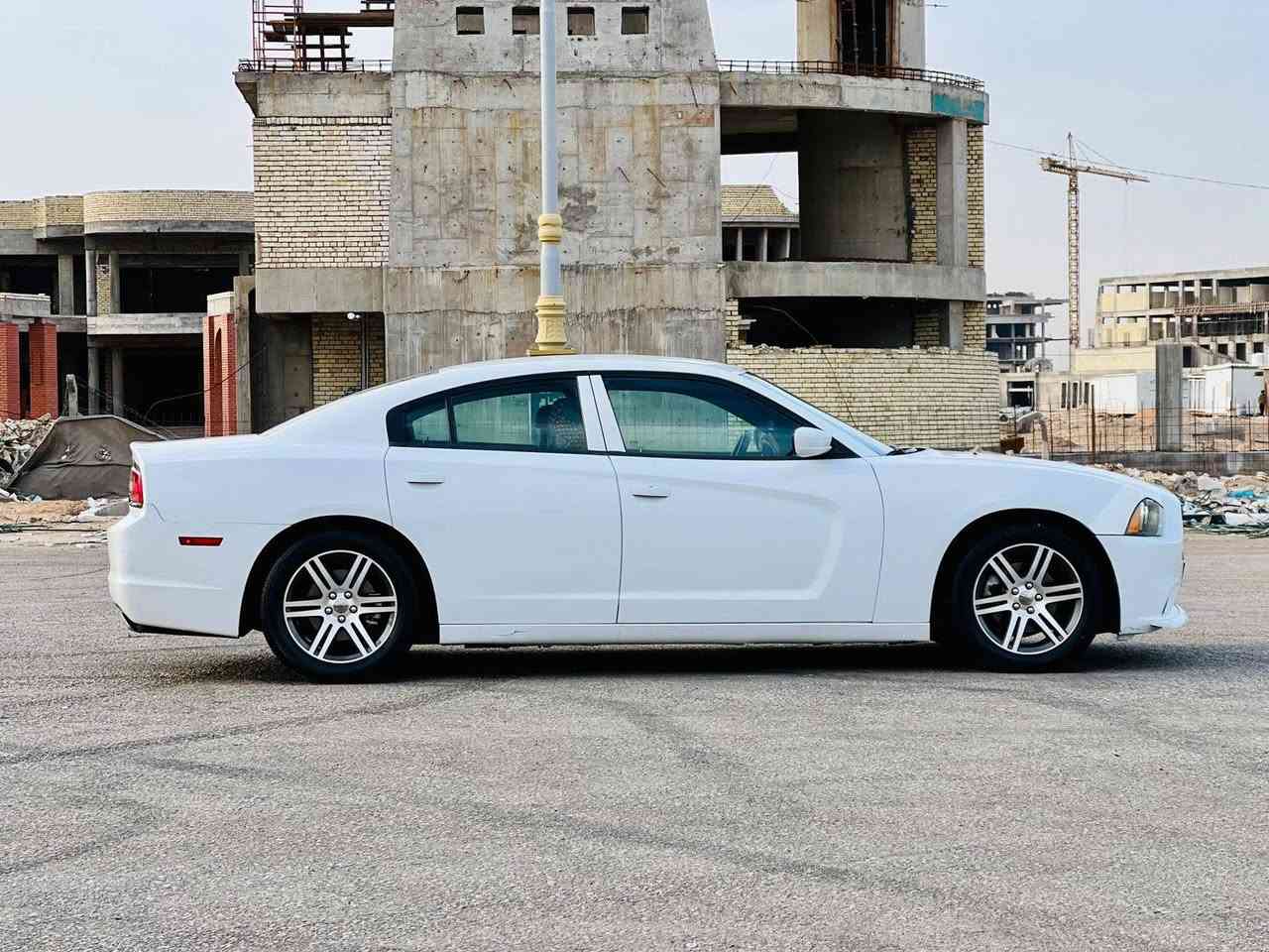 شارجر مديل 2013 امريكي داخله كلين تايتل مكفوله من ضربه وصبغ وتبديل وغرق وسونار مرفق مع المنشور سياره جديده وجاهزه حداديه تخم تاير محرك وكير مكفولات محرك 6سلندر 3600 تدفئه تبريد مواصفات شاشه بصمه تشقيل بصمه ابواب تشقيل عن بعد كشنات كهربائي تحكم استيرن مثبت سرعه مانع انزلاق ماشيه 200 السعر 158مع مجال للأستفسار ***********مكان السياره كربلاء
