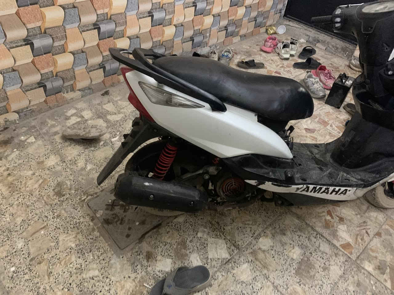 سلام عليكم ثعلب للبيع مكينه ٥٨ دراجه شلعه ومعدل  دراجه ماناقصهه شي بس طفت ماعرف شبيهه ابيع طافي ٣٠٠ مكاني بغداد ***********
