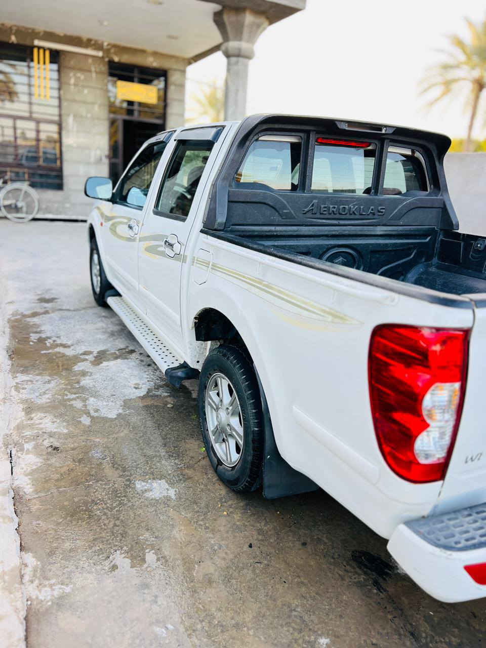 السلام عليكم للبيع كريت ويل موديل 2015رقم بابل جديد تحويل مباشر كير ومحرك مكفولات بدون ضربه بيه جاملغ امامي مفتوح فقط ودعاميه اماميه تبديل مكان السياره بابل /جبله
(***********)سعره 77 وبيه مجال للشراي
