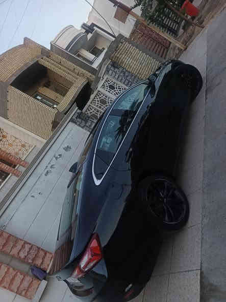 السلام عليكم
ماليبو بلاك اديشن موديل 2023 
 فئة الفول مواصفات 1/1 بريمير 
محرك 1500 توربو 
ماشيه 55  ماشيه فقط 1000 بالعراق دخول جديد 
ويل 19 

المواصفات

تشغيل عن بعد 
كيج إلكتروني +شاشة إعدادات 
سستم سماعات من ( Bose ) صوت عالمي
حساس دهن السيارة 
شاشة كبيرة
بصمه
بانوراما
قيادة شبة ذاتيه
تحديد مسار
مثبت سرعه 
نظام أوامر صوتيه
رادار داتاشو بالدشبول تفاعلي
تحديد بعد مسافة الرادار الأمامي 
مقاعد خزن 3 وضعيات + خزن مرايات جانبية
مقاعد جلد كهرباء السائق والراكب
مقاعد تدفئة + تبريد 
ستيرن تدفئة
مرايه وسطيه تعتيم
مري جانبيه ( قلاب )
كامرة دوارة
اوتو ستوب 
تبريد قطعتين + مناخ منفصل + شاشة إلكتروني 
أناره محيطيه بلادي + اضاءه داخل يدات الأبواب 
منافذ طاقة وشحن امامي وخلفي 
بث واي فاي داخل السيارة 
نظام نافيكيشن ( ملاحة )
4 جامات اوتو 
ابل كاري بلي اوتو
سترين فول تحكمات
داخل صاج جوزي
بورد كهرباء خلفي

السياره بدون قطره صبغ كلها بلادية فقط دعامية مبدلة وبعدني مصابغها 

رقم بغداد معوقين تجيك وكالة جاهزه والمعوق ولد طيب بيتهم بالدوره السعر 145  مكان  السياره بغداد حي العامل خلف هايبر ماركت للاستفسار ***********
