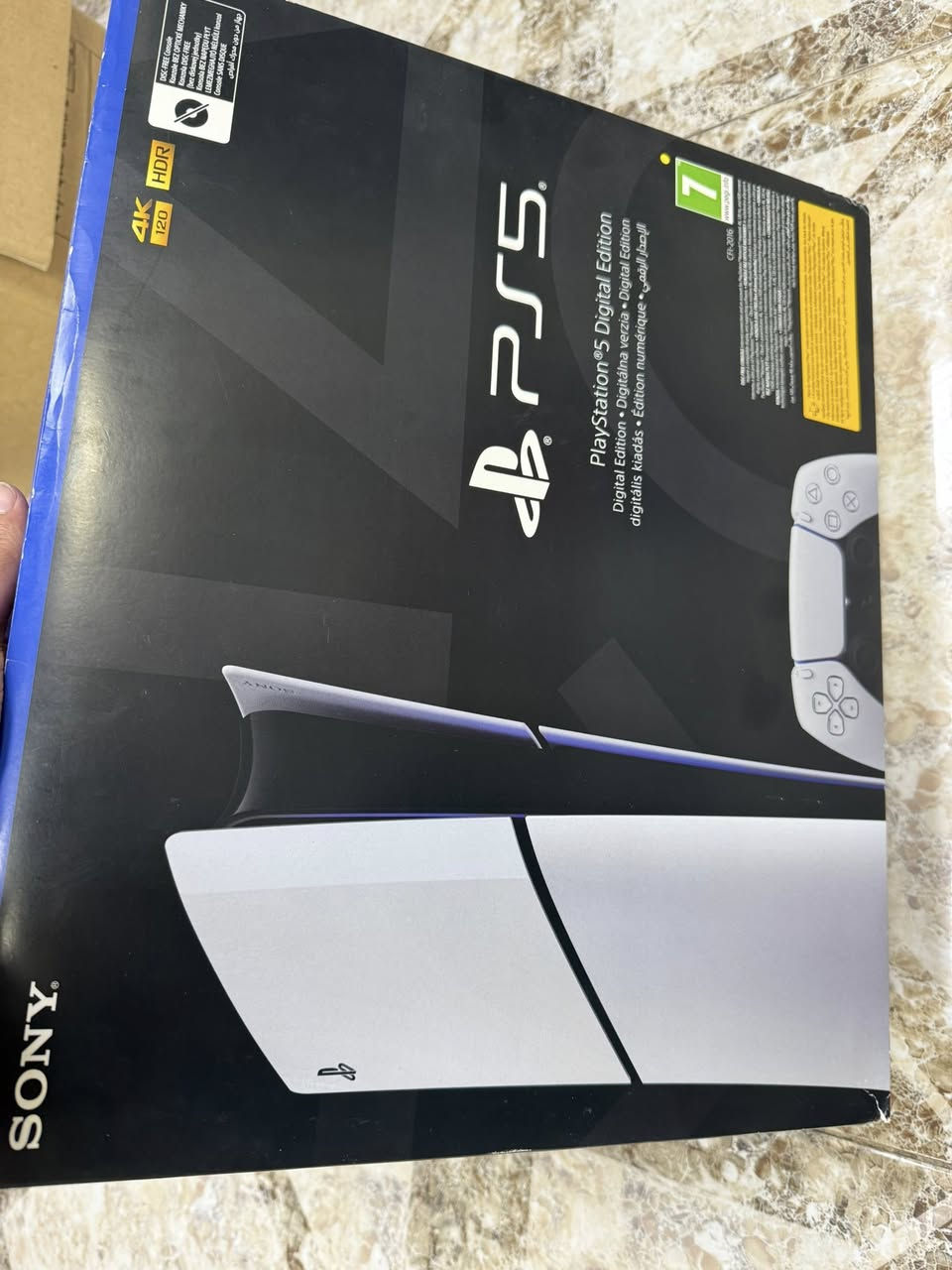 PS5 SLIM DIGITAL 1TB
‎بلي فايف سلم ديجيتال ١ تيرا
‎ما مفتوح الجهاز لوك لوك بشرط وكامل ملحقاته نضيف حيل
‎السعر ٦٦٥ الف 
‎موقع الجهاز اربيل 
‎ومتوفر توصيل لكل محافضات العراق


**إذا كنت صاحب هذا الإعلان وتريد حذفه لأي سبب، رجاءا أرسل رسالة إلى الدعم الفني**