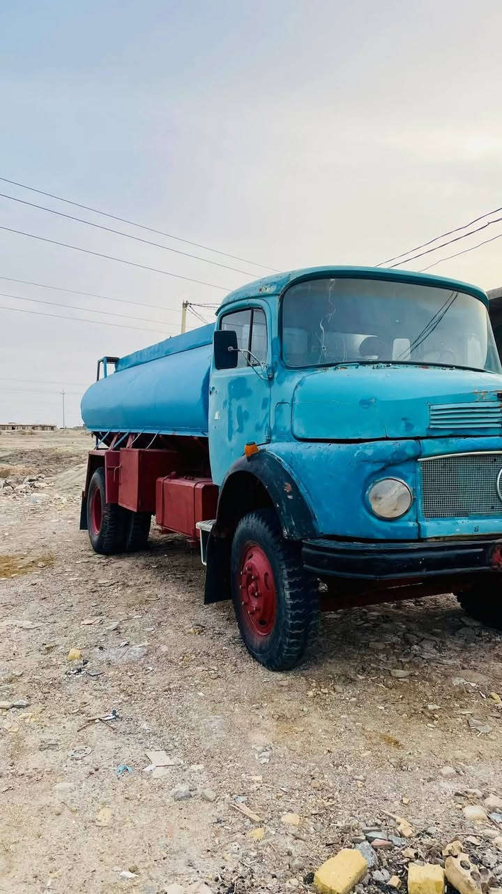 السلام عليكم ابوردين للبيع التفاصيل ✅

موديل 1975 

محرك 82 ستندر جديد 

تانكي مقلون سياره ارثه 

مكانها ناصريه مركز📍

 باقي التفاصيل عل هاذه الرقم 

***********
