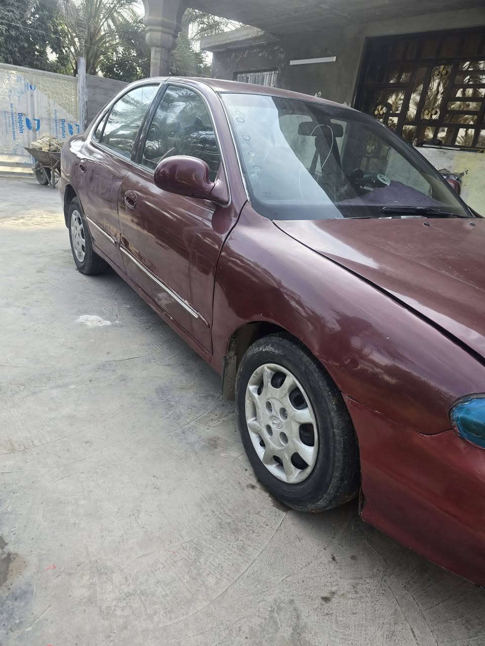 سلام عليكم البيع  سياره
.النوع هيونداي لانترا
.موديل 2000
.الوحه (بغداد خصوصي)
.الون (ماروني)
.اامحرك حجم (2000)
الكير عادي 
المكان بغداد التاجي 
رقم التلفون *********** 
السعر ٣٥ وبيه مجال لحك عليه
