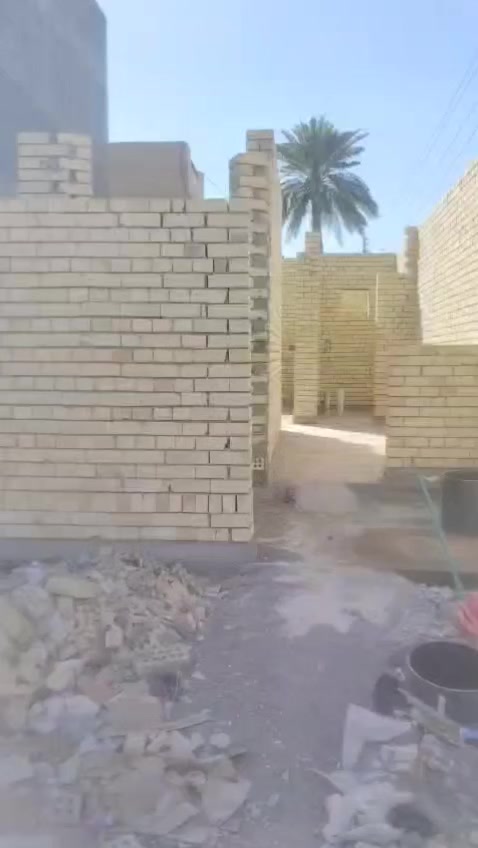 السلام عليكم 
مشتمل 75متر مامسكف قاط واحد في حى الجهاد يم مجمع السلام يحتوي على غرفت نوم وستقبل ومطبخ وحمام دخلي وحمام خارجي ركن على شارعين،   طابو صرف ،، الشراء يتصل على هذا الرقم***********
