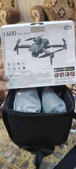 وينه الي يدور ادرون احترافي ورخيص
عمي L600 PRO MAX
جديده كبس شركه الي مايعرف بيه لايطبلي
السعر ١٥٠ الف *********** وات ساب
