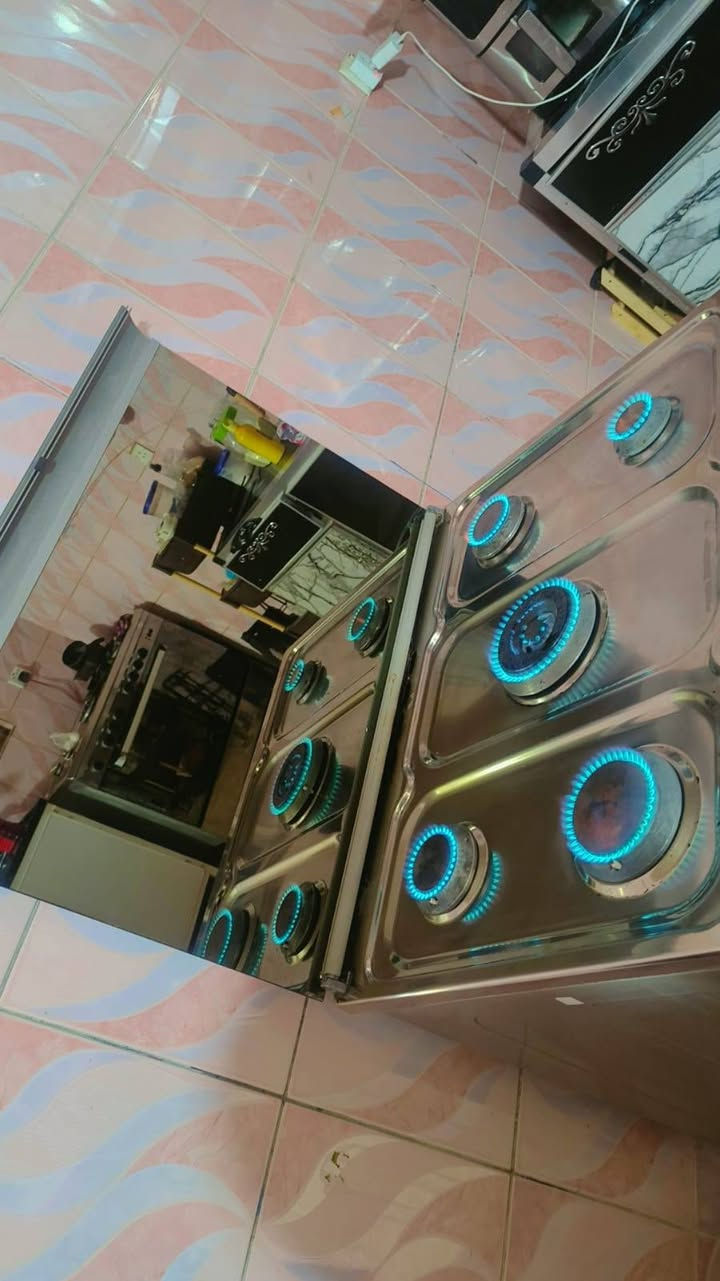 لبسع طباخ نظيف كلش مكاني بغداد الغزالية ***********
