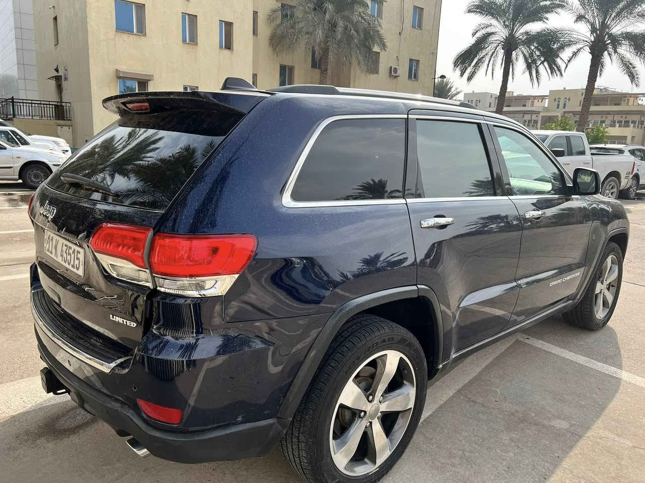 جيب كراند شيروكي 2015
وارد امريكي حادث خلفي صور الحادث مرفقه

لمتدد فول 
مكينه 3600
حساسات 
شاشه كبيره 
كامره دواره
كشنات جلد 
كشنات امامي خلفي تدفئه
كشن مومري 
تشغيل عن بعد
شفتات ستيرين
تدفئة ستيرين
هوك خلفي 
جنطه كهرباء
ماشيه 65 
السعر 200
***********
