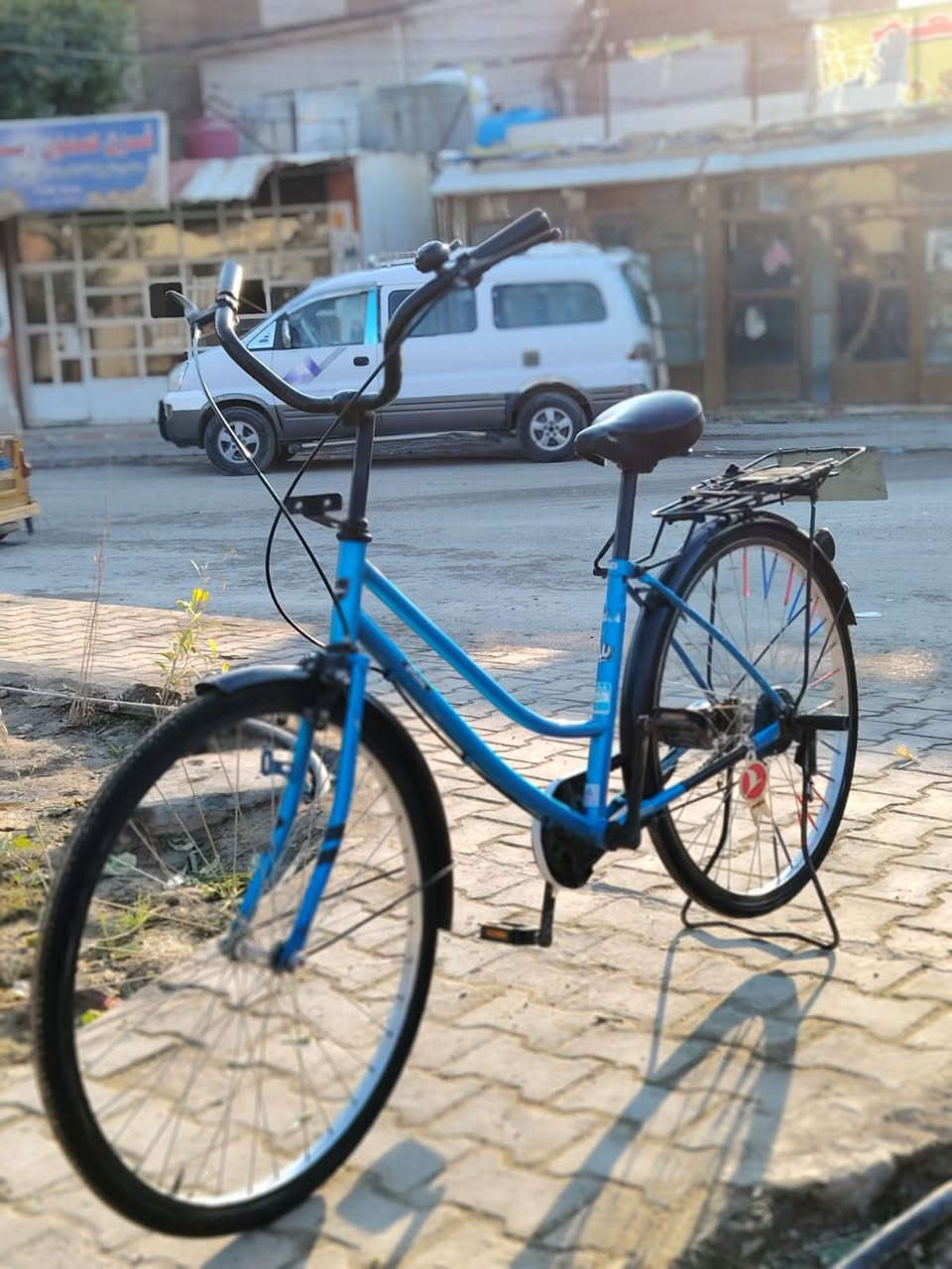 السلام عليكم بايسكل للبيع حجم 26 موديل 21 بايسكل مال حاويه صار شهر من اشتريته عندي  التصوير مال حاويه السعر ب 100 وبي مجال الالوان ديالى بعقوبه فلكت نهوده الرقم هاتف *********** اهلا وسهلا بكم
