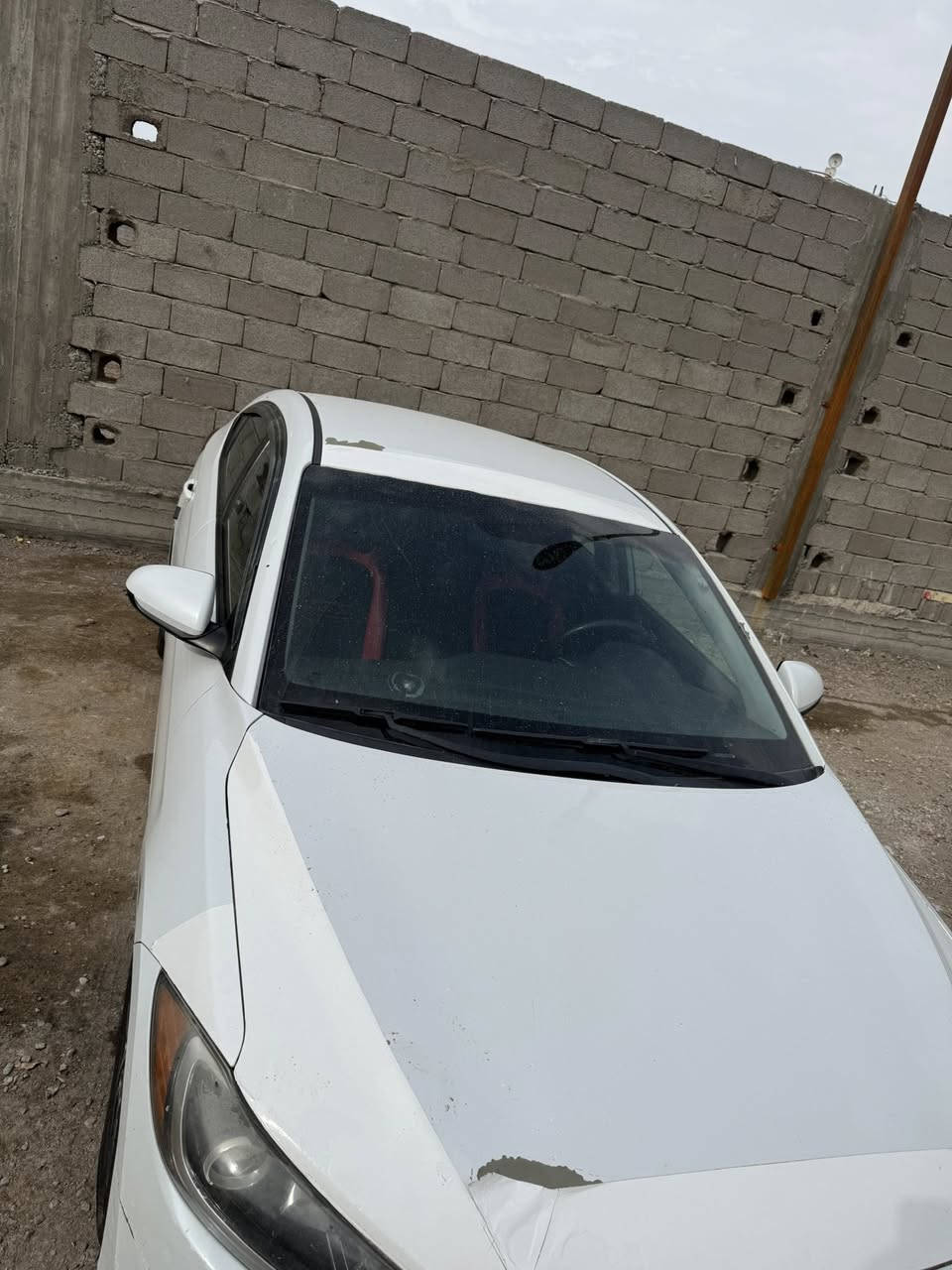 السلام عليكم النتر موديل 18 ماشيه 120 الف حادث امريكا بس قبق جنطه وهنا بالعراق بيهه صبغ فقط بالبابين مال الصدر بدو اي دواخل يعني طخة خفيفه جدا وشخوط بيهه شويه تكشير بالقمارة والبنيد واضح بالصور لان هذا الموديل كله يكشر السعر 123 وبيها مجال عنوان بغداد الجديدة شارع المسبح م ***********
