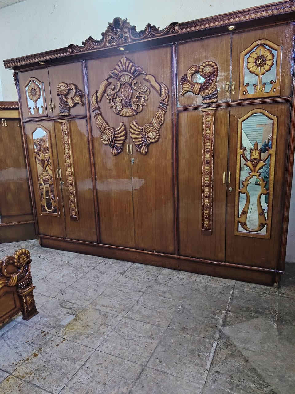 السلام عليكم 900وبيه مجال بصيط تسكام ابو غرق ***********واتساب
