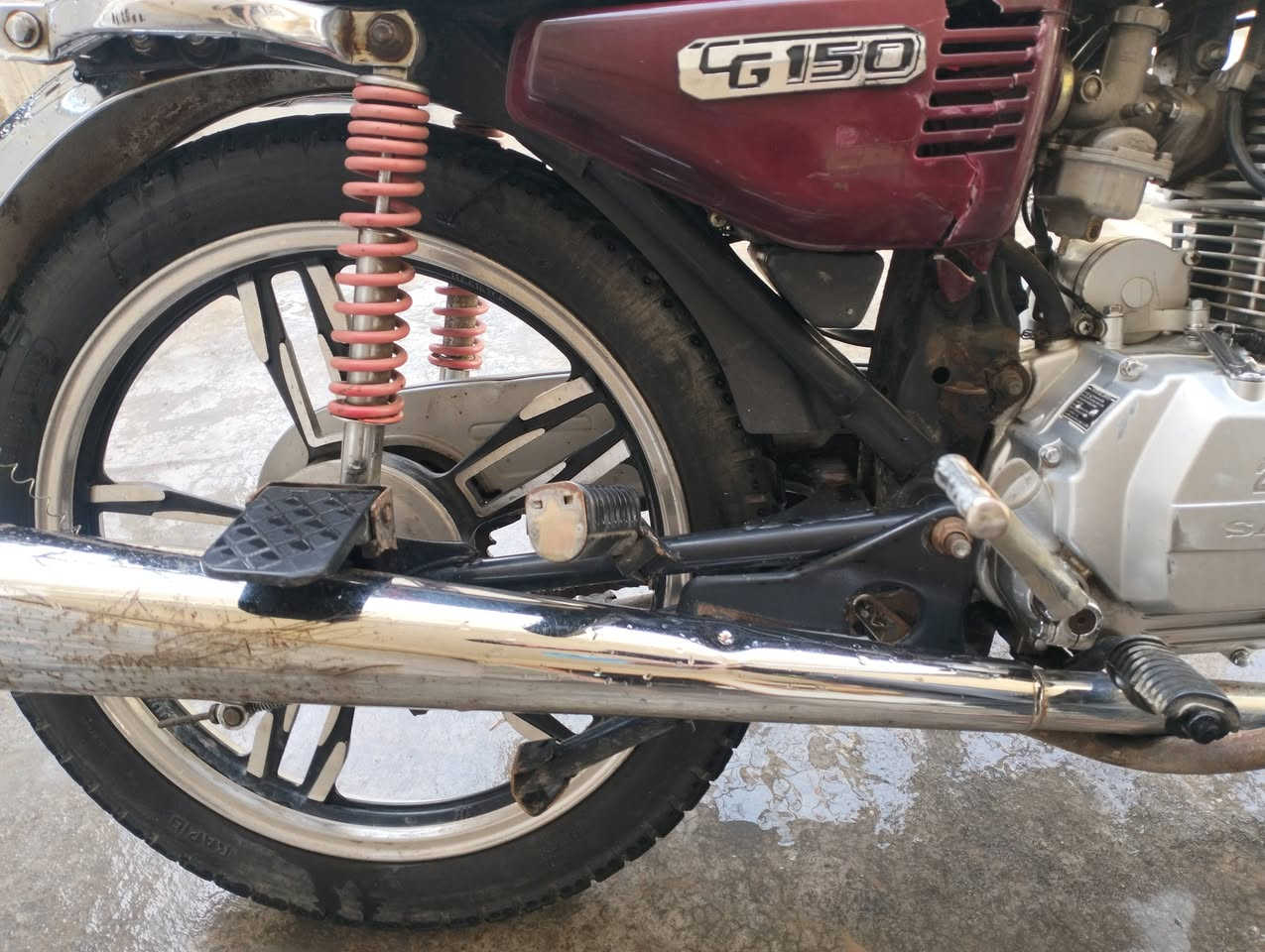 السلام عليكم ايراني 20للبيع جاهز محرك ما مفتوح نشاط ومعدل يخبل بي اوراق صالنصه كاتم بلادي بريك امامي سلف هندر كهربائيات نضيفه سعر 450 مكاني صقلاويه


**إذا كنت صاحب هذا الإعلان وتريد حذفه لأي سبب، رجاءا أرسل رسالة إلى الدعم الفني**