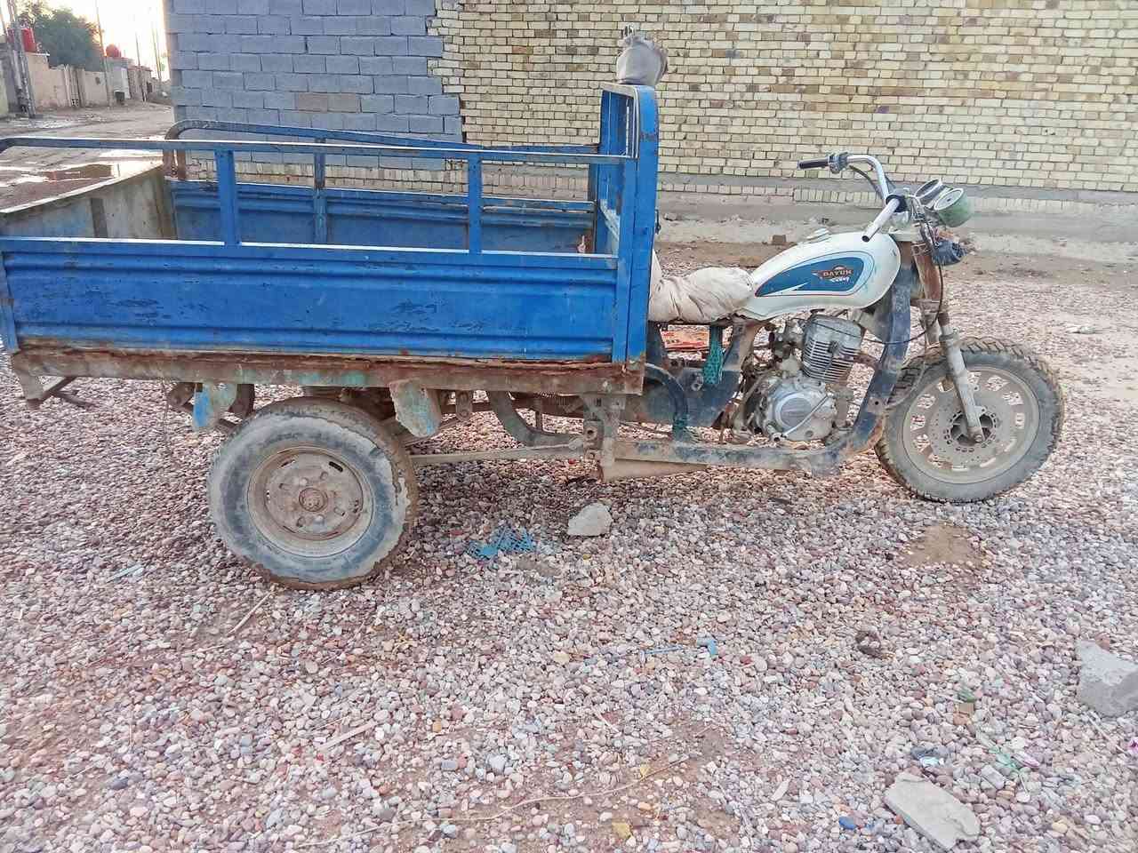 ستوتة لبيع
مكينة 25 وراق صولي 
مكان قلعة سكر
***********
