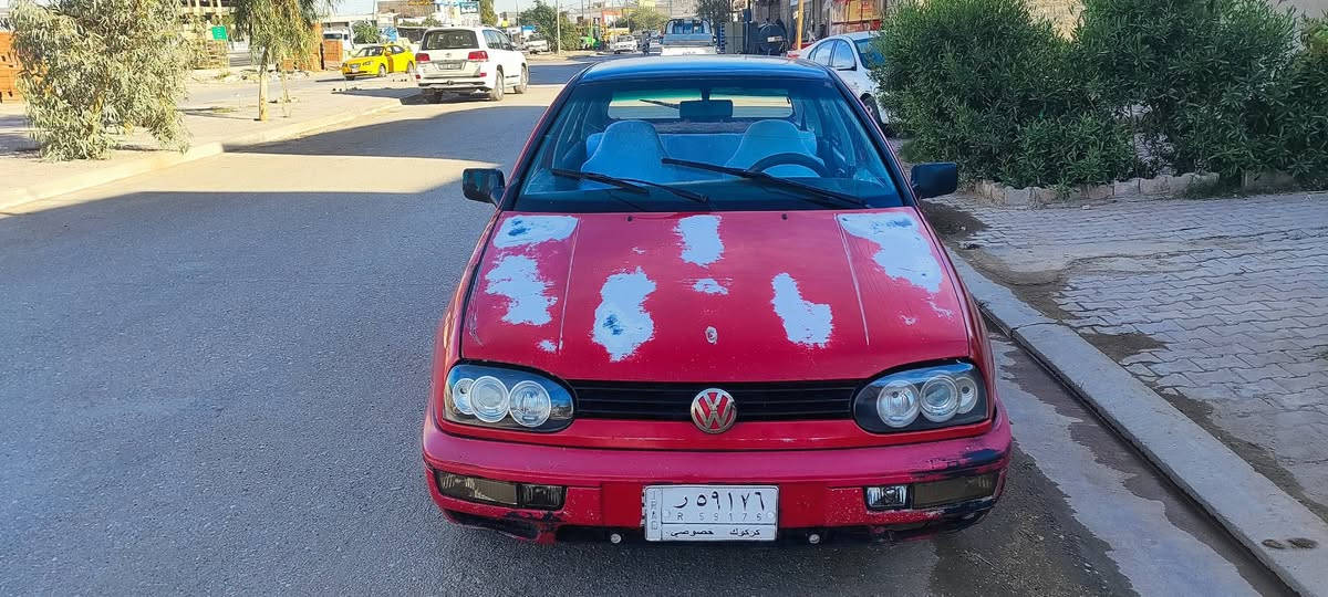 سیارە  جیتە گولف نفخ مودیل 1993 بدون صبغ بدون معجون صدر جدید شرط گیرو محرک پاور  کهرابایات شغال  رقم کرکوک سیارە نضیف سعر 28بی مجال بسیط عنوان کرکوک رقم هاتف ***********
