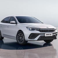 MG 5 PLUS  2025  مواصفات: Comfort  ماشيه : 7 الف فقط  مواصفات : شاشه و...