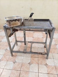 شوايه همبركر وفنكر للبيع الاتصال على رقم 07837117568 متوفر واتساب