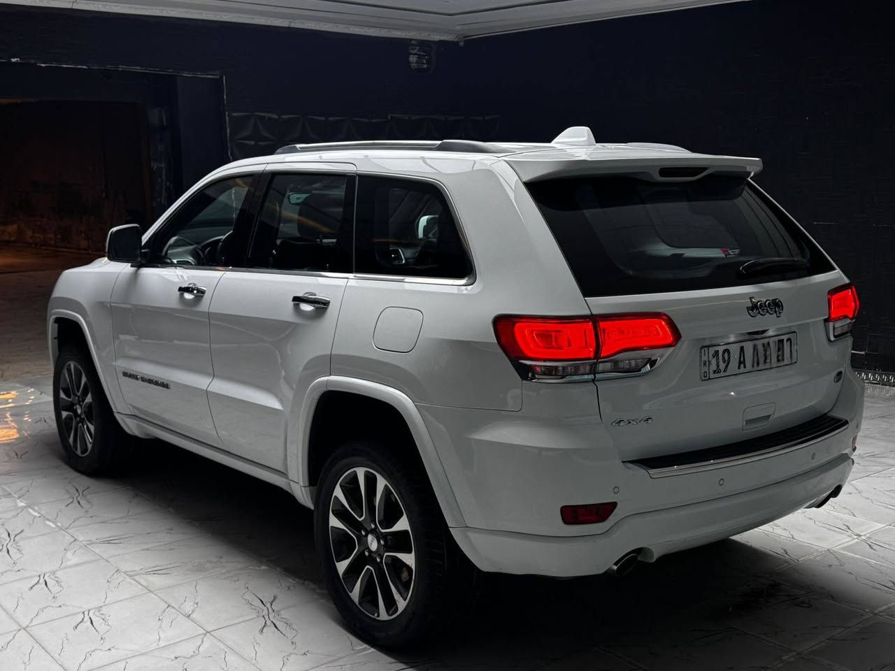 جيب اوفر لاند خليجي 2018 مكفولة كفالة عامة
فول الفول مواصفات 
ماشية 114 الف كيلو
رقم كربلاء الحديث
مكان السيارة كربلاء المقدسة 
للاستفسار ***********
السعر 28.500 $ بيها مجال بسيط
