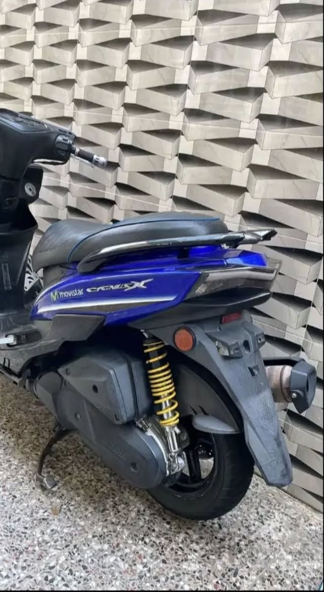 سلام عليكم سكنس شمعه 4x كفاله عامه مكفوله من كلشي شلعه ومعدل مابيهه اي نقص دراجه صارله شهر من نازله .الاستفسار خاص او تصال عل رقم.***********بغداد شعله
