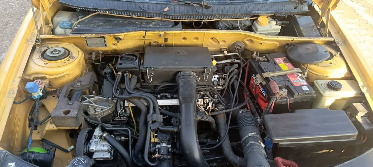 السلام عليكم
سياره سمند 2012 اجره رقم الماني نظافه 80 بالميه كل شي بيها شغال من كل شي  انا صاحب الملكيه تحويل خلال 3 ايام مع تبديل الارقام رايد سياره خصوصي مراوس اي نوعيه معروضه وانطي فرق سعر السكن بغداد الرصافه هاتف***********
