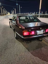 من رخصت الادمن بي ام موديل 91     730رقم بغداد تحويل شوكت ما يعجبك كير...