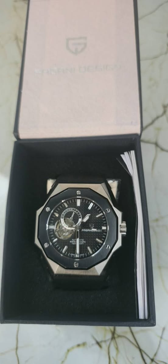 سلام عليكم
ساعه بهذه الشكل ميكانيك الي تفيده ينطي بيها سعر


**إذا كنت صاحب هذا الإعلان وتريد حذفه لأي سبب، رجاءا أرسل رسالة إلى الدعم الفني**