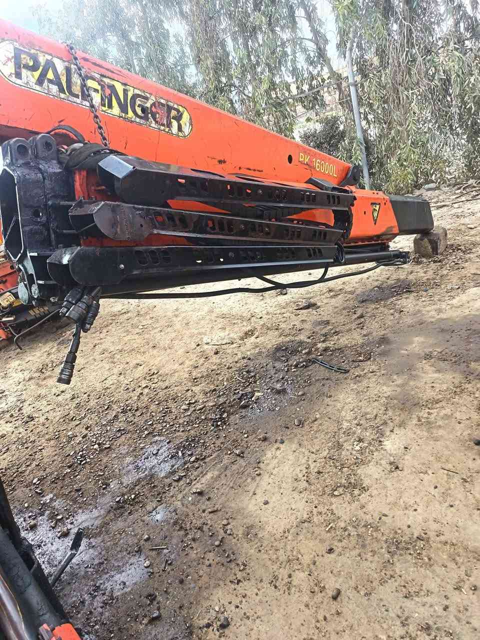 للبيع كرين بافنكر ميته اوربي مامشتغل بالعراق
٢سلايت بلادي
رجلين دبل سلايت
مكفول من كسر وفطر ولحيم
سعر ١١٠ورقه
***********
***********
مكان الكرين كركوك مفرق شوان قرب مطعم ميديا
