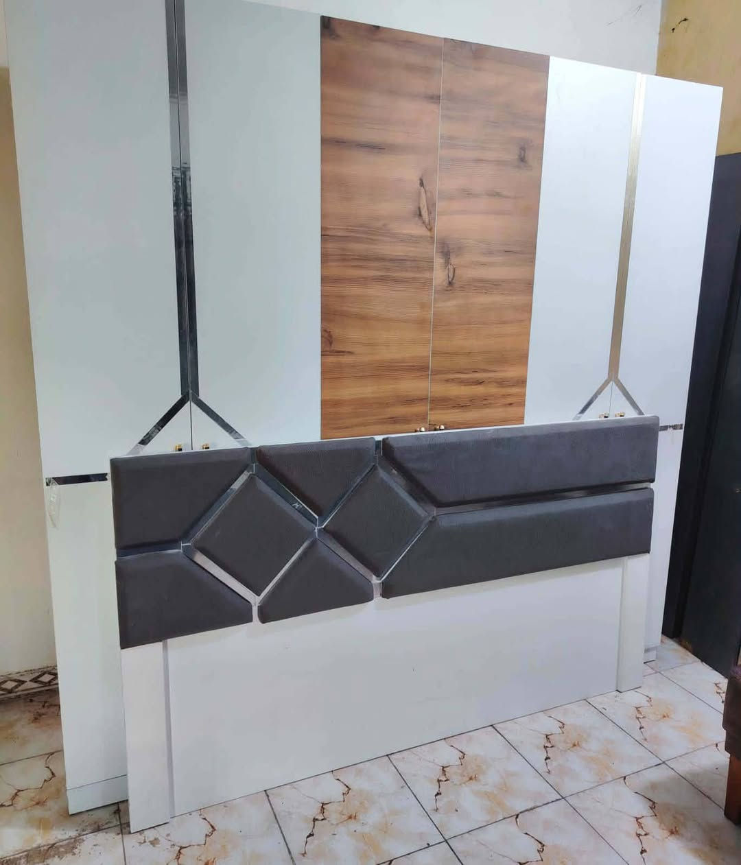 6 قطع اخت الجديده


**إذا كنت صاحب هذا الإعلان وتريد حذفه لأي سبب، رجاءا أرسل رسالة إلى الدعم الفني**