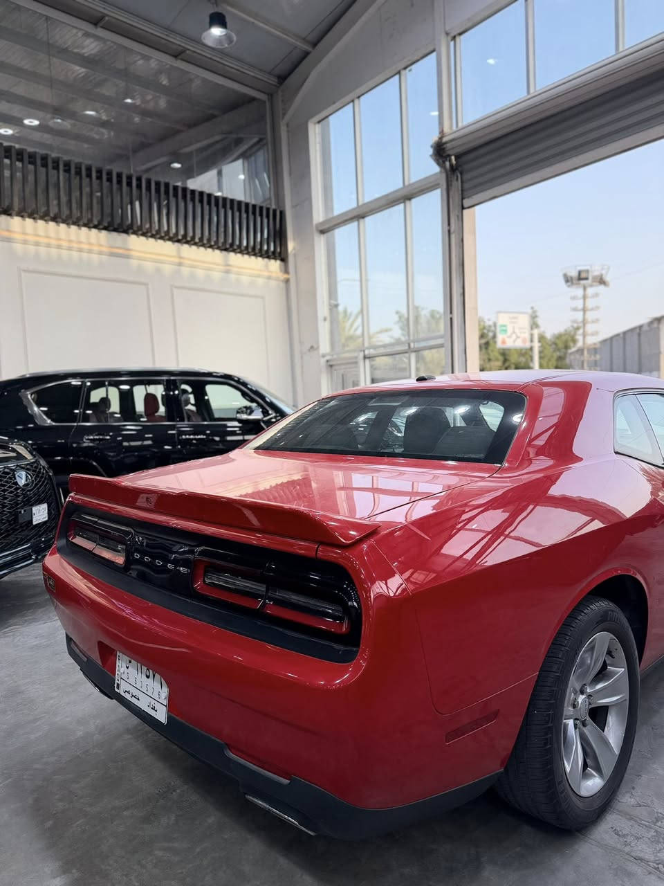 سلام عليكم 
جالنجر v6 2021 
السيارة جديدة كلش وحادث بسيط جاملغ وباب فقط بدون دواخل
ماشية ٤٥ الف 
مكان السيارة بغداد الكاظمية جكوك 
السعر 21,500 
***********
