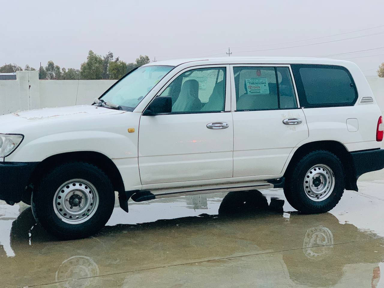 مۆنیکا 2005فول عادی
ڕەقەم سلێمانی سەنەوی تازەیە2029
🌹کارت بەنزین هەیە🌹
پێش و دوای لێدراوی نیە دەعمی نیە
پەڵە پەڵە بۆیاخی هەیە من بە کامل بۆیاخ 
ئەیفڕۆشم وەرگەڕاو نیە شان داداو نیە
گێڕ و مەکینە و ئەکسل و شانسی بەشەرت
کلاج و عەینەی تازە گۆڕاوە
تەبرید ئیشەکا 
کارەبایی مەزبوتە
زۆرجوان و ڕێکە سەیارەکە
ماڵی دۆستە
🌹140گەڵاو مەجالێکی کەم🌹
لەچەمچەماڵم***********
***********
