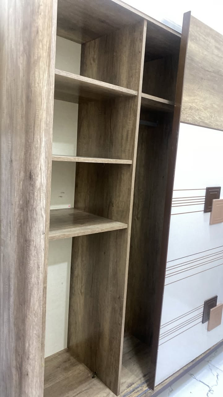 غرفه شبابيه تركي للبيع بسعر مناسب وسرير طفل هم وياهن


**إذا كنت صاحب هذا الإعلان وتريد حذفه لأي سبب، رجاءا أرسل رسالة إلى الدعم الفني**