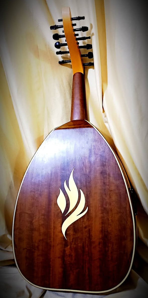 السلام عليكم (( صناعتنا  ))
عود هوائي كهربائي 
تحياتي للجميع 
واتساب /***********
