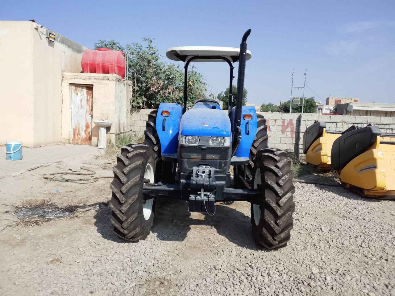 سلام عليكم مكينه نيهولند موديل 2025 زيرو صفر كيلومتر السعر 36 وبيه مجال قليل وستفسار عله رقم ‏‪+9647808190309‬‏
