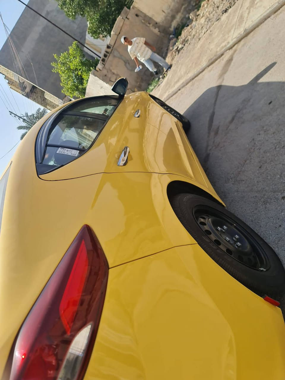 السلام عليكم النترا موديل 17 وارد خليجي السياره كفاله عامه محركه 2000 دوش السونار داخل المنشور السعر 125 وبيها مجال العنوان بغداد تقاطع النهروان***********
