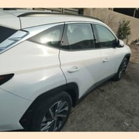 إسلام عليكم توسان 24 كفاله عامه ماشيه 20االف  السعر 225 بيه مجال تفاصي...