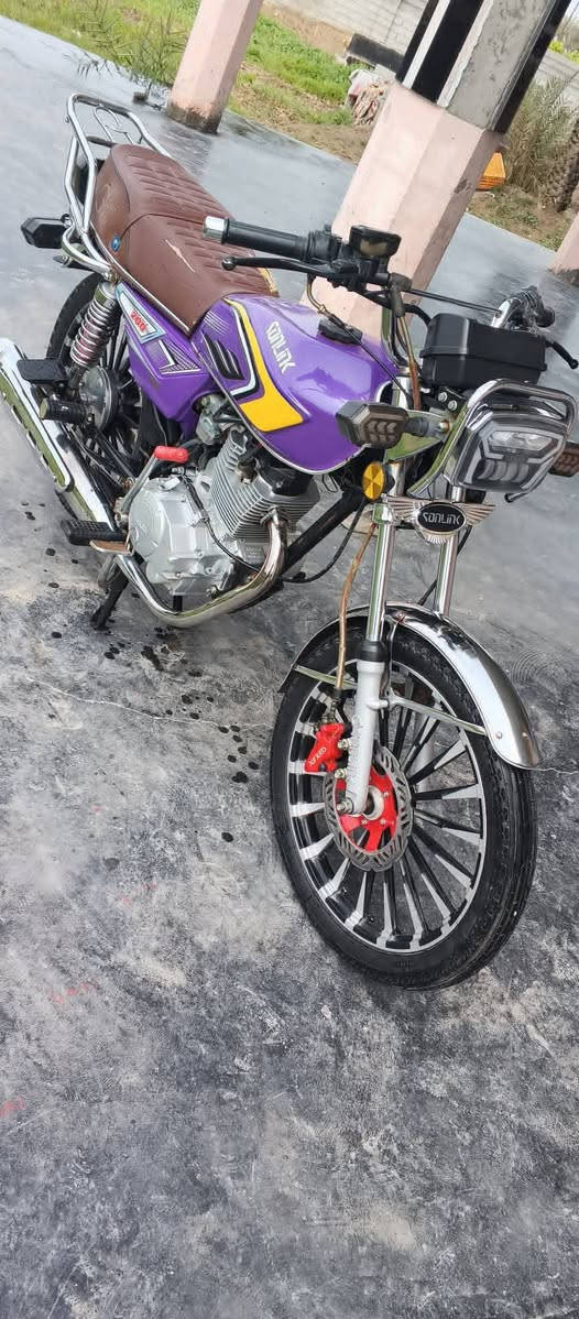 دراجه للبيع ايراني  للبيع 400 الشراي يخابر ممتواجد على نت 
***********
