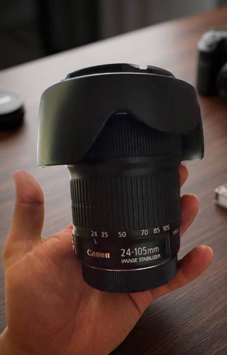 مكلف بالنشر
:

📷 للبيع طقم كاميرا Canon 6D متكامل - فرصة ذهبية

المحتويات:
✅ كاميرا Canon 6D (Full Frame، أداء ممتاز)
✅ عدسة Canon 24-105mm f/3.5-5.6 IS STM مع أغطيتها
✅ جيمبال Zhiyun Weebill-S (مثالي للفيديو والسينما)
✅ شاحن أساسي + شاحنة إضافية
✅ بطاريتان (كافية للاستخدام الميداني)
✅ جنطة احترافية كبيرة الحجم
✅ كفر حماية للكاميرا

✨ المميزات:

جهاز Full Frame بجودة احترافية
جيمبال احترافي لفيديوهات ثابتة وسلسة
طقم متكامل يغنيك عن شراء أي شيء إضافي
السعر: 1,400,000 دينار (قابل للتفاوض)
السبب: تطوير جهاز
للتواصل: [***********]
