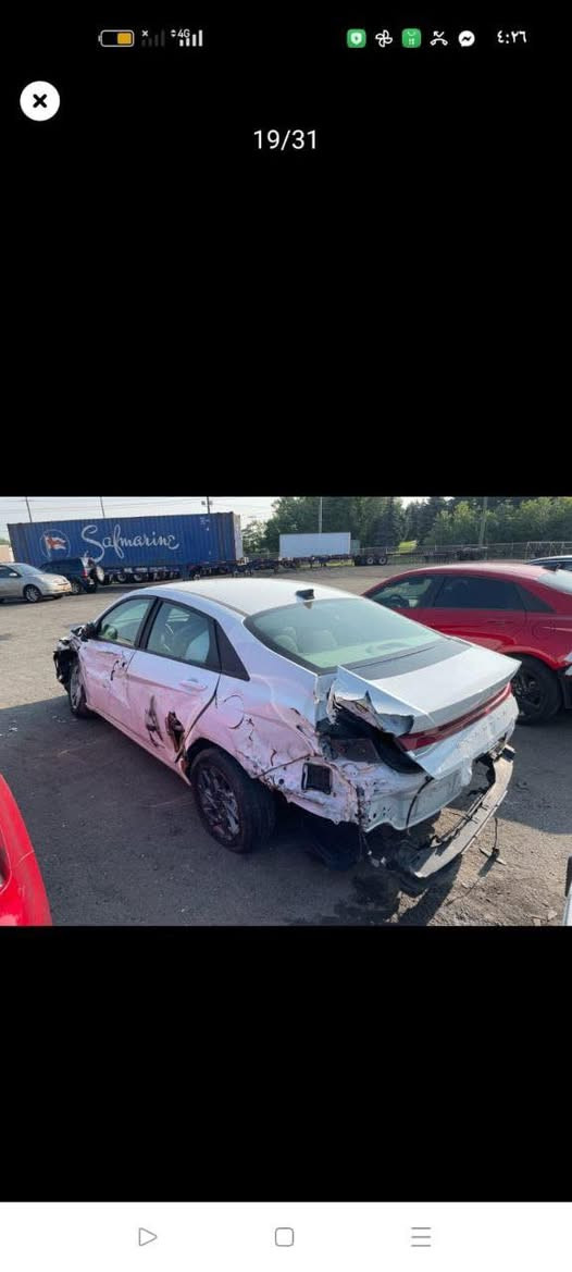 السلام عليكم النترا ٢٤ بيه حادث صفحه بدون ايرباك معمره كامله بدون رقم منفيس بسمي مكان سياره بغداد 
سعر ١٢٥ بدون رقم ‭٠٧٧٠ ٥٦٣ ٢٤٧٢‬  ما متواجد ع فيس
