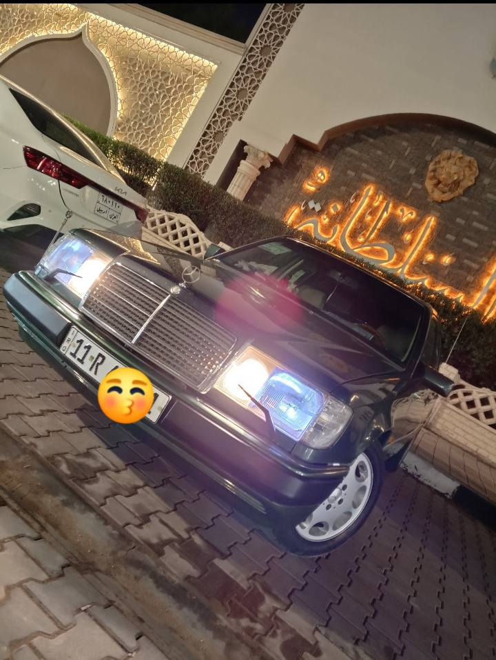 سلام عليكم مارسدس دب للبيع موديل 91 رقم بغداد انكليزي محرك بلادي 6 سلندر /300/ عنكبوت  سياره مكفوله من ضربه مصبوغ عام للجماليه  قواعد بلادي تريد شغال جام كهرباء. فتح سياره جاحزه من حداديه وتخم تاير سعر 78 بي مجال بسيط ***********
