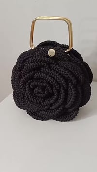 حقيبة يدوية • حياكة • حسب الطلب