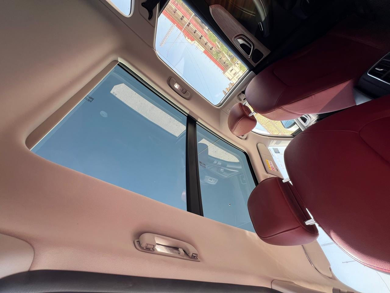 ‎للبيع
MG فئة RX5
‎موديل2024ماشية 40 الف 
‎بعدها بالضمان 
‎محرك 1500 تيربو رياضي
‎فول مواصفات 
‎فتحة سقف بانوراما 
‎مقاعد جلد وكهرباء 
‎شاشة تحكم بالسيارة 
‎كاميرا 360 درجة امامية وخلفية وجانبية 
‎انارة داخلية وخارجية LED 
‎شاحن واير ليس 
‎بصمة ابواب وتشغيل 
‎هاند بريك دكمة 
السعر ١٥٥ وبيه مجال 
مكاني البصره  خمسميل شارع الميثاق ‎
رقم الهاتف (***********)
