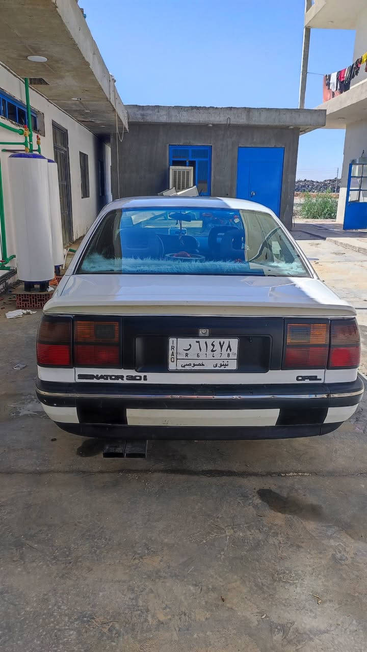 اوبل سيناتور موديل 1989
السياره جاهزه كلش نضيفه بعد احله من الصوره 
مكينه تابوت شرط التحويل السعر 47$
بيه مجال حك الجيه مكاني بابل جبله
***********
